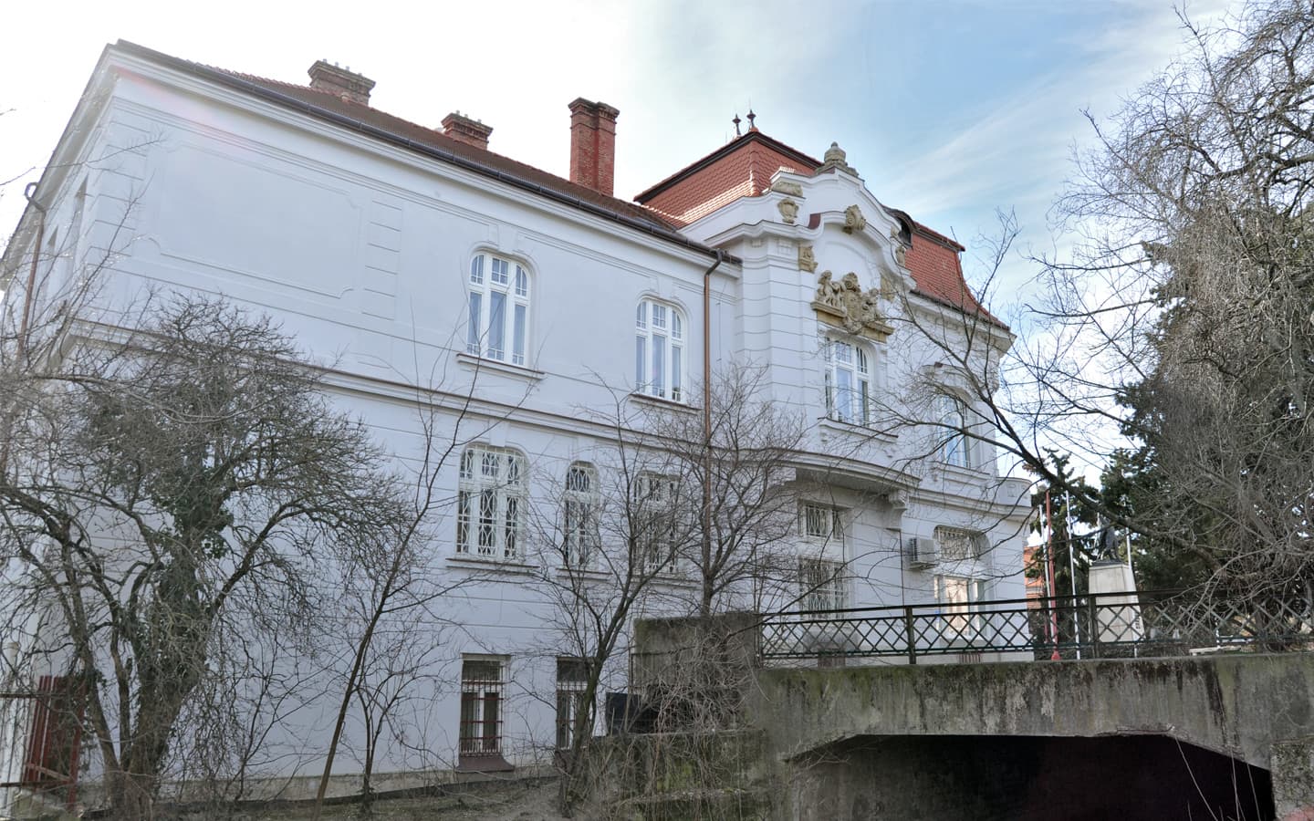 Knižnica Juraja Fandlyho v Trnave